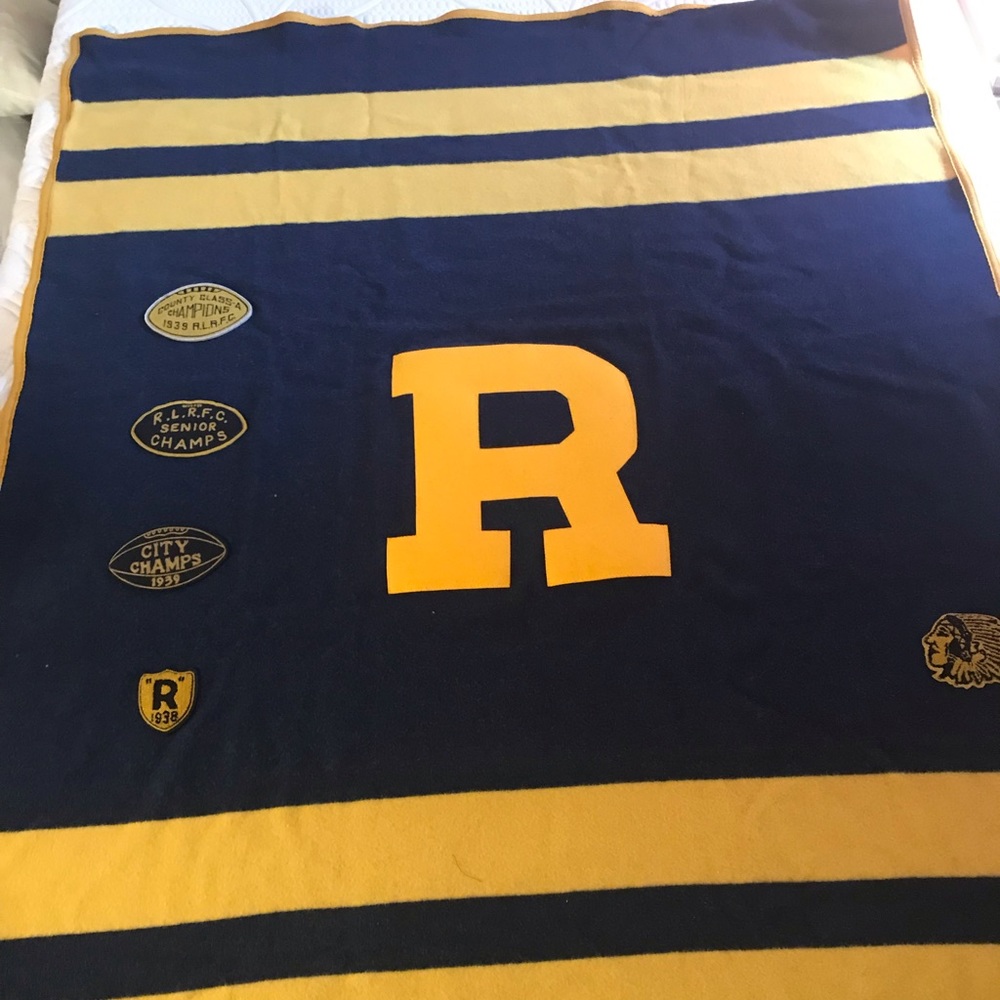 Rugby Pendleton Blanket by RL with duffle bag